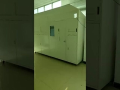 Desperdício e lixo que reciclam a máquina de venda automática